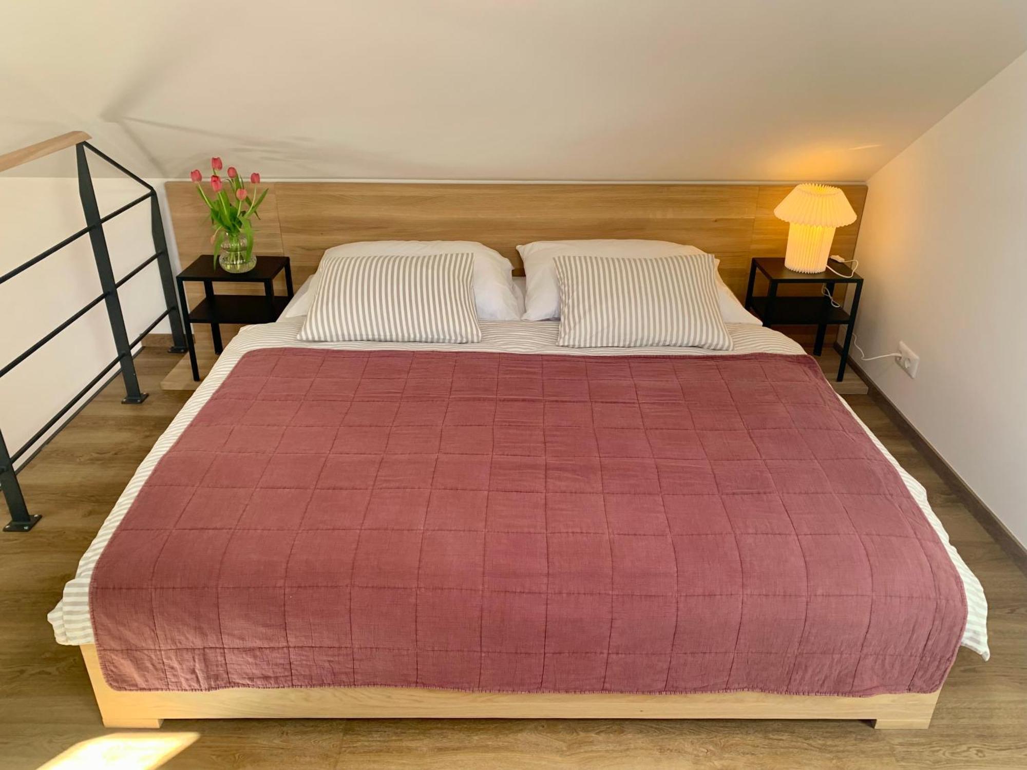 Iris Apartments 上特劳恩 外观 照片